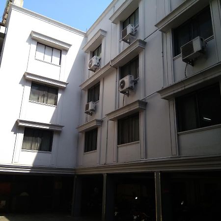 Oyo 14933 Rpr Residency Hotel Chennai Exterior photo