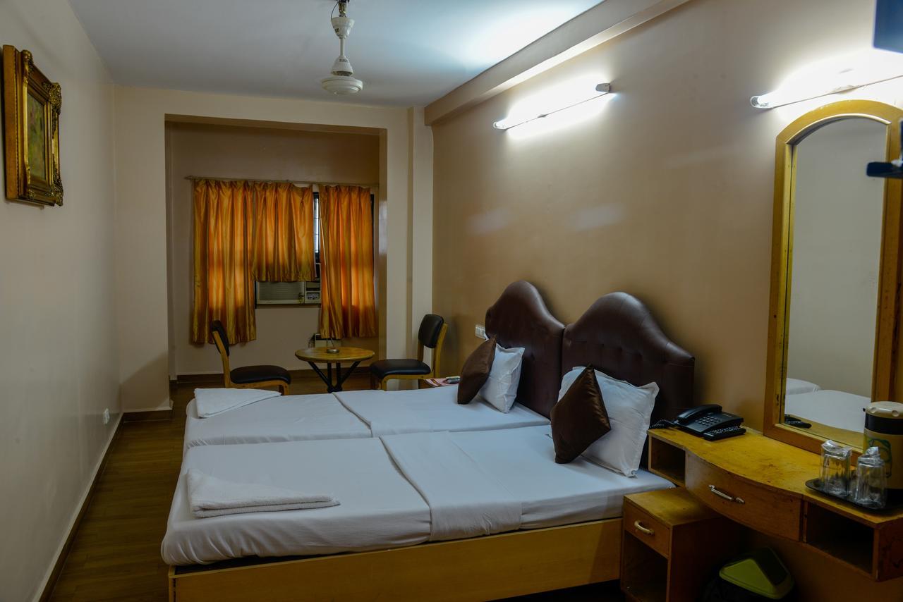 Oyo 14933 Rpr Residency Hotel Chennai Exterior photo