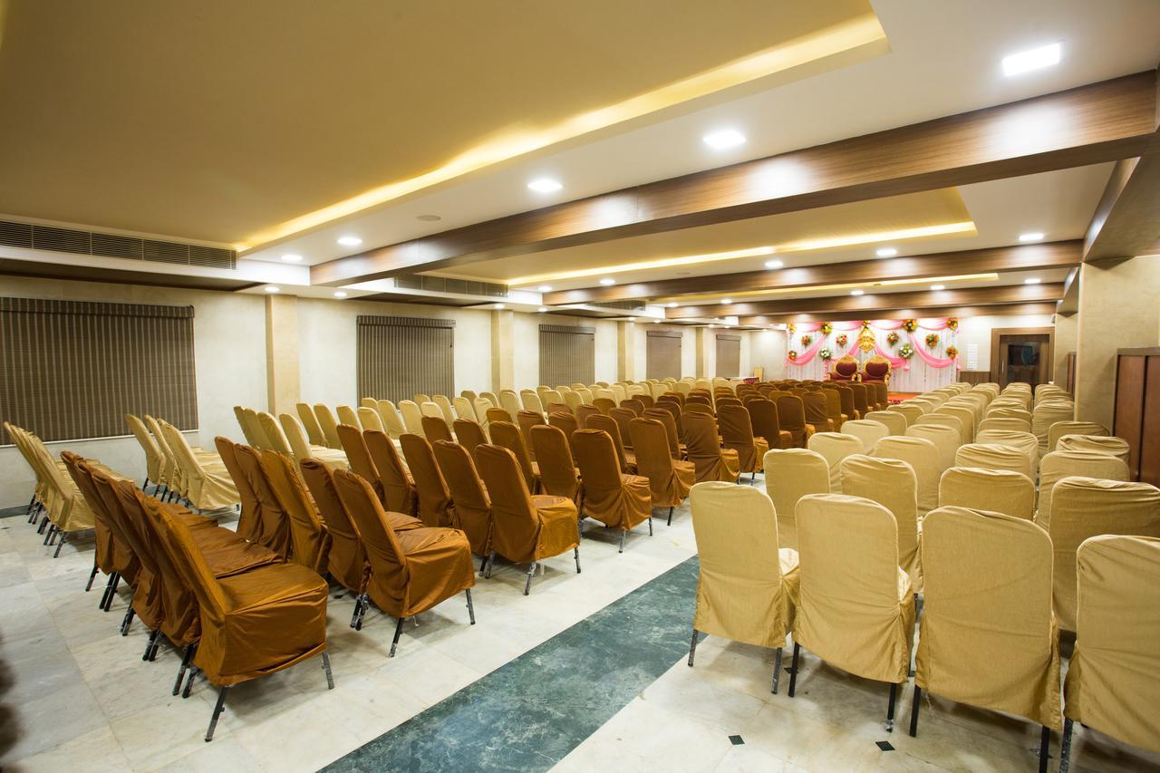 Oyo 14933 Rpr Residency Hotel Chennai Exterior photo