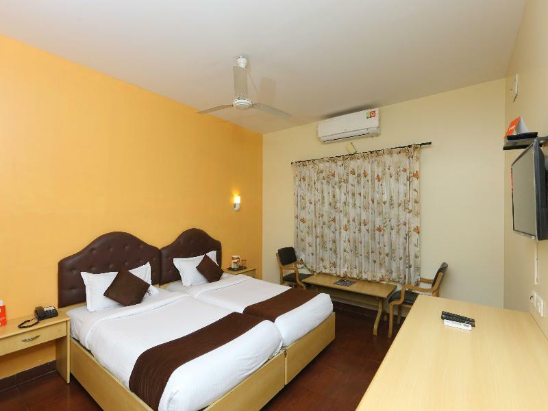 Oyo 14933 Rpr Residency Hotel Chennai Exterior photo