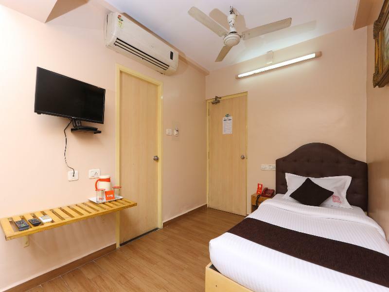 Oyo 14933 Rpr Residency Hotel Chennai Exterior photo
