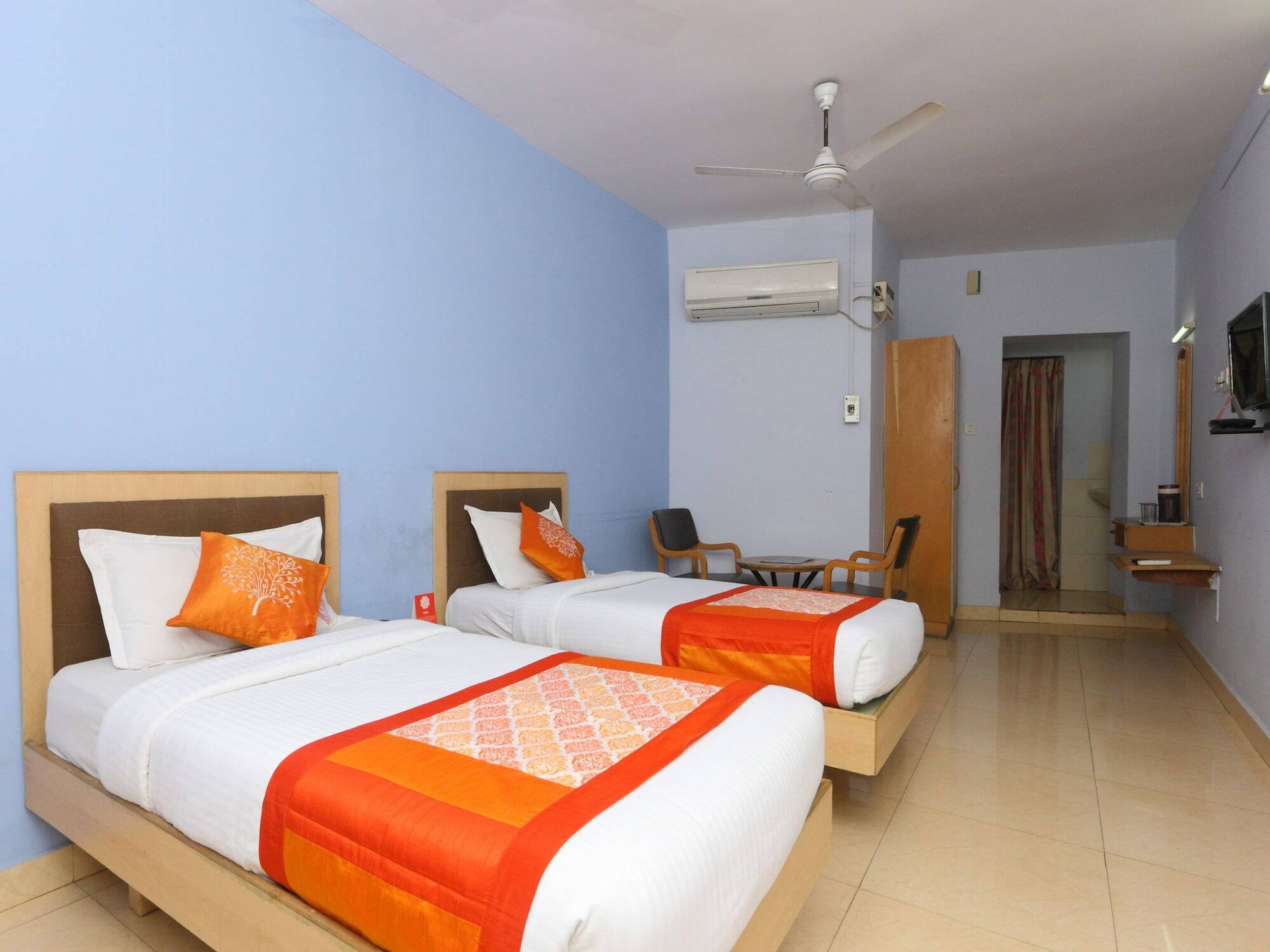 Oyo 14933 Rpr Residency Hotel Chennai Exterior photo
